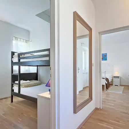 Ferienhaus Holiday Verudica