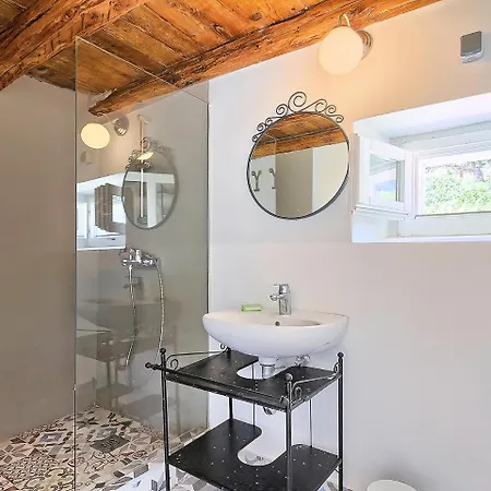 Holiday Verudica Ferienhaus Pjescana Uvala