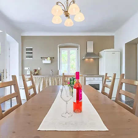Holiday Verudica By Interhome * Pjescana Uvala